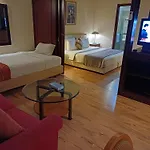 Times Square Grand Service Suite